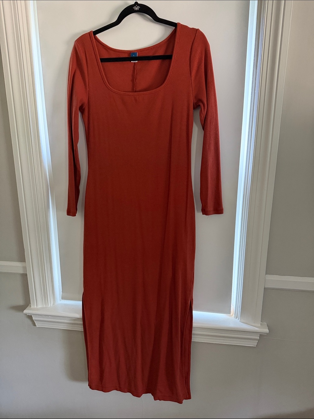 Old Navy Rust Long Sleeve Scoop-Neck Maxi Dress